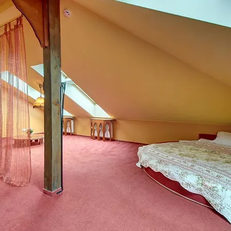 Aerohotel Couette-café